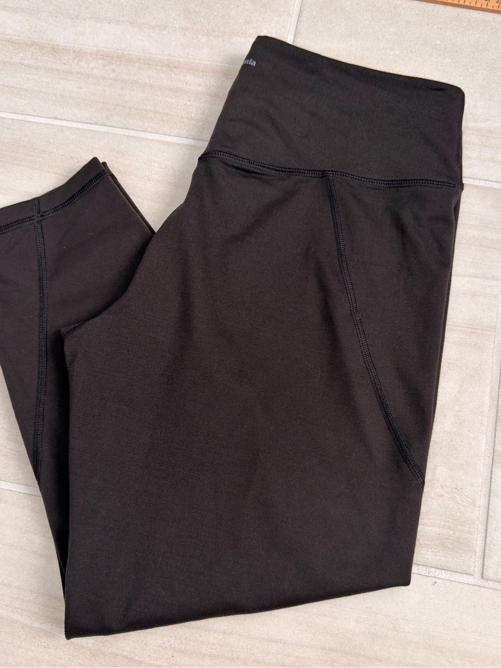 Patagonia Black Performance Leggings‎